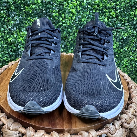 NWOT mens Nike Quest‎ 3 main image 4